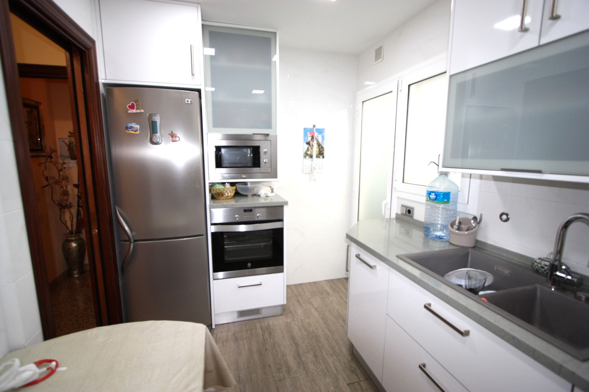 Piso en venta en Carrer d'Amèrica, Centre