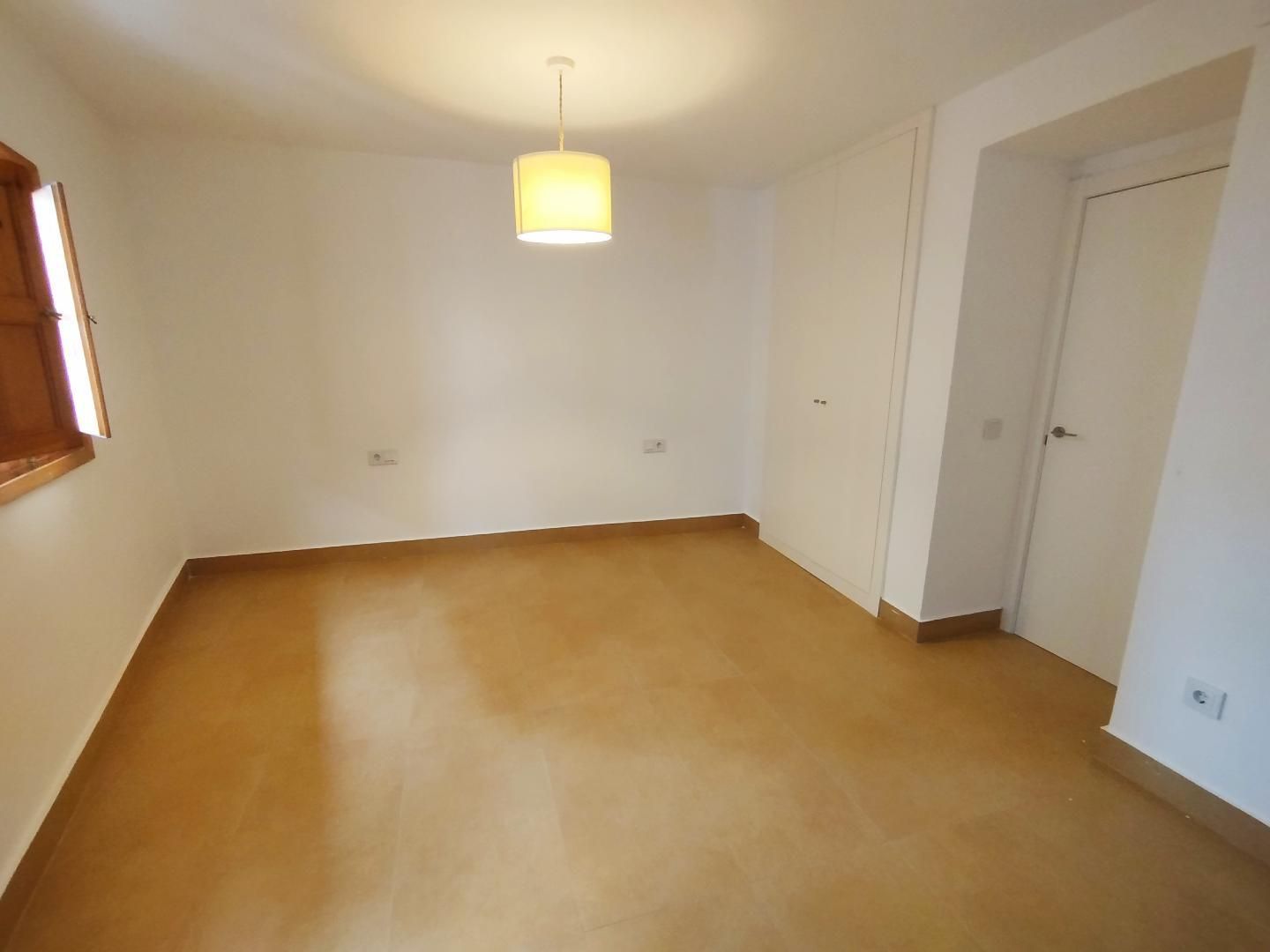 Casa adosada de alquiler en Massamagrell con Terraza