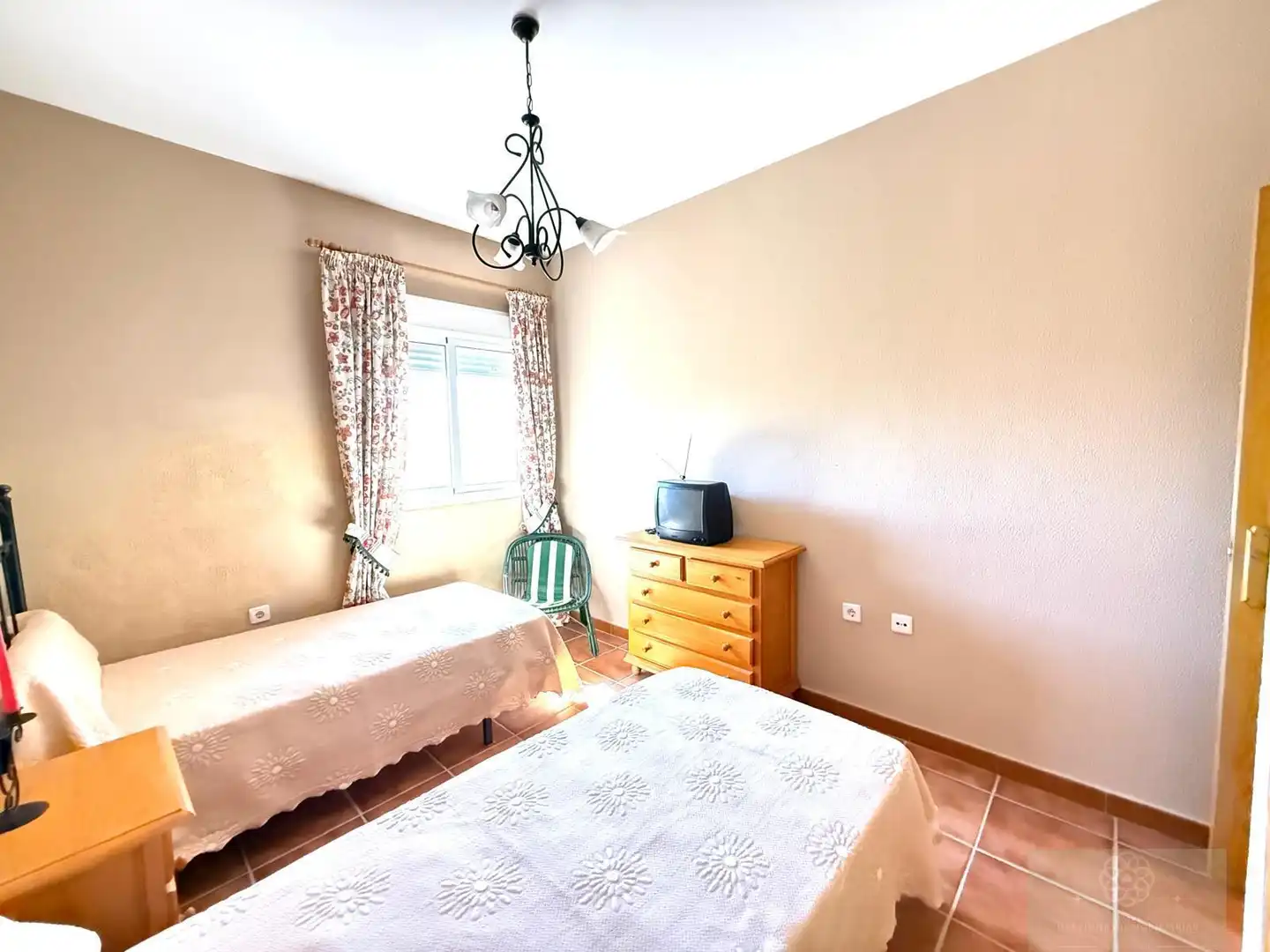 Dormitori de Casa o xalet en venda en El Puerto de Santa María amb Piscina
