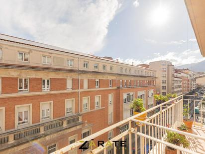 Exterior view of Flat for sale in Bilbao   with Heating, Terrace and Balcony