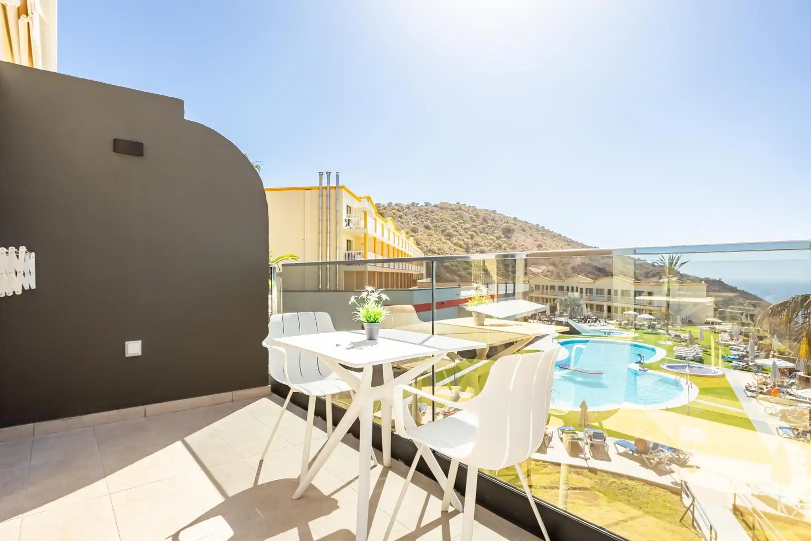 Apartamento con terraza en venta en Puerto Rico, imagen 2