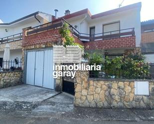 Exterior view of Single-family semi-detached for sale in Villarcayo de Merindad de Castilla la Vieja  with Terrace and Balcony