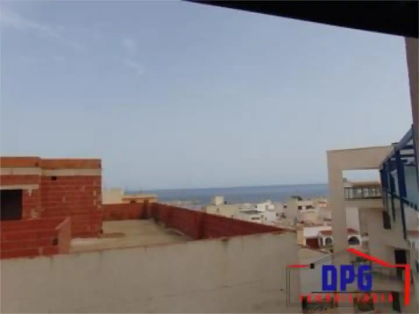 Vista exterior de Ático de alquiler en Garrucha con Aire acondicionado, Trastero y Piscina