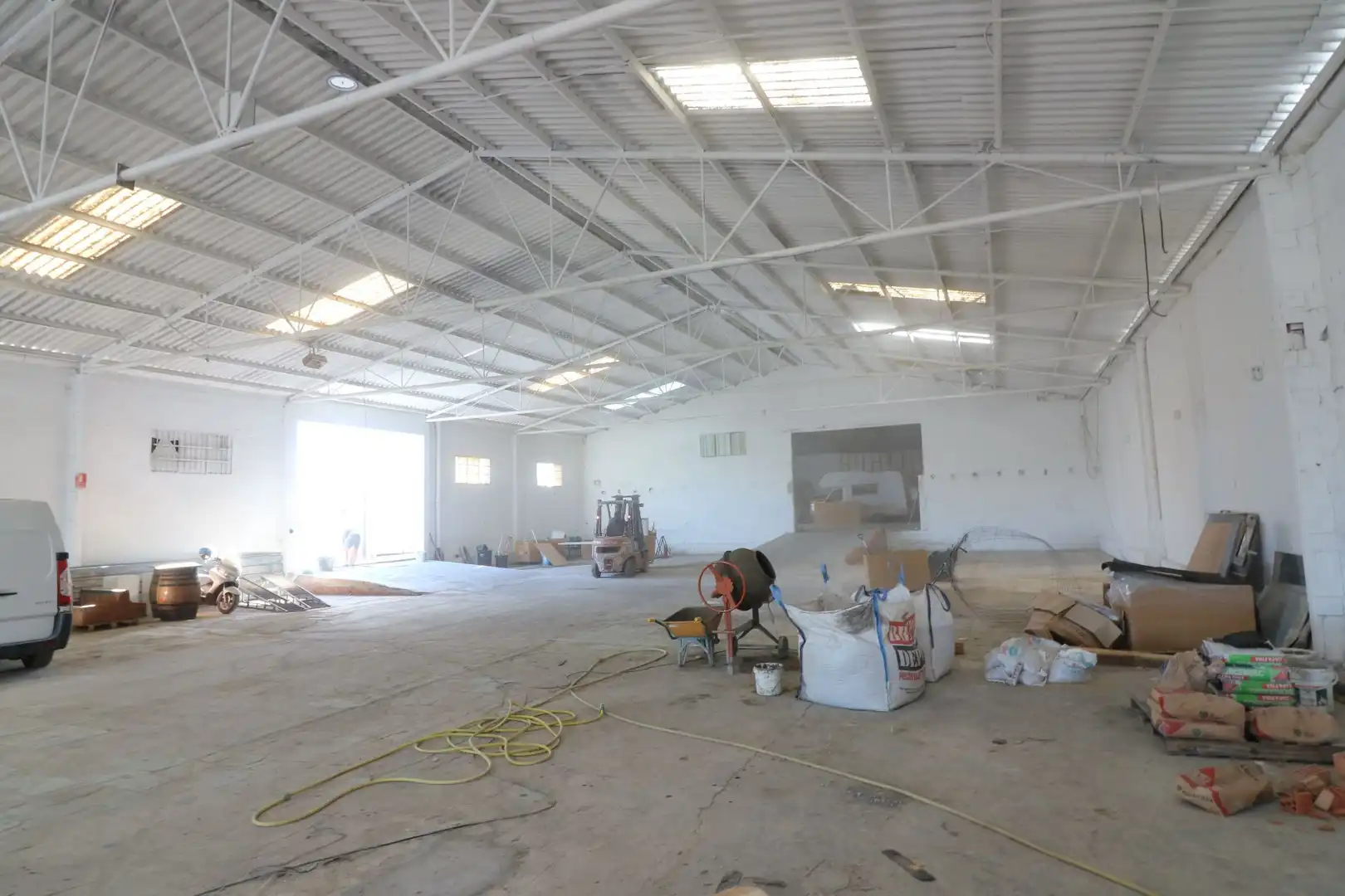 Nave industrial en alquiler en Rinconada, imagen 2