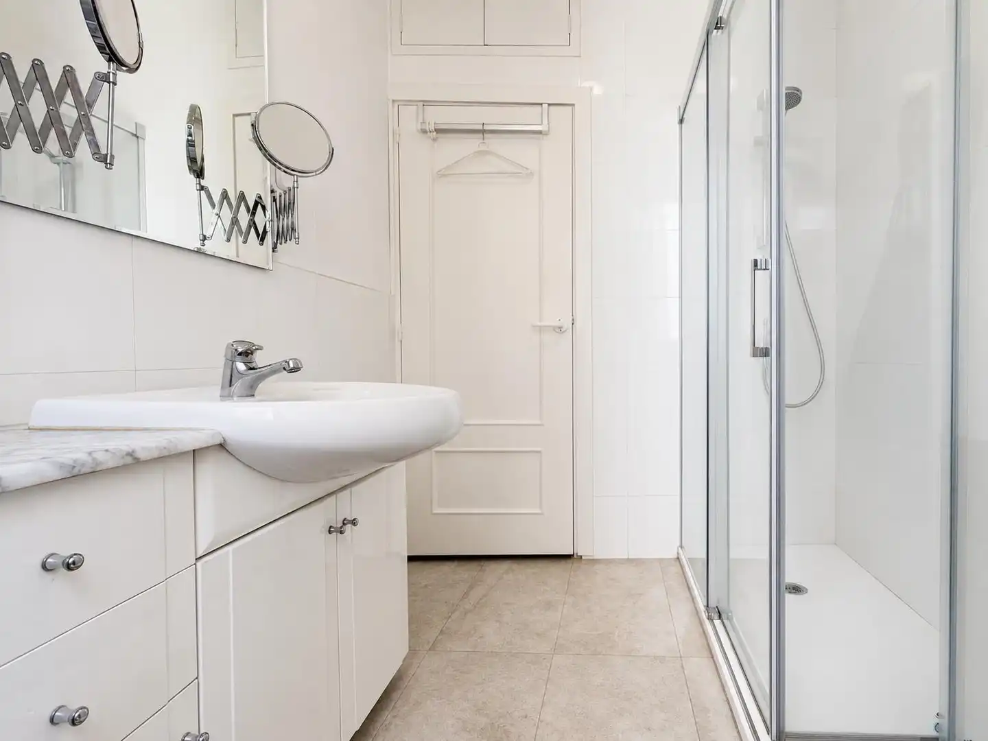Baño de Piso en venta en Madrid con Aire acondicionado, Calefacción y Amueblado