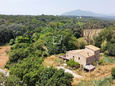 Country house for sale in Cabanelles