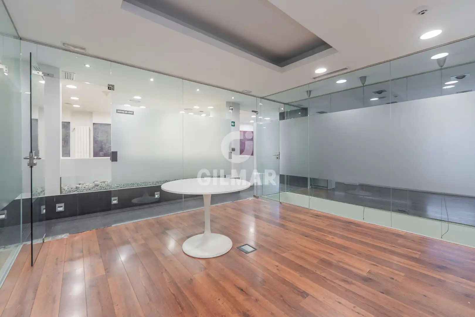 Local en venta en Madrid con Calefacción