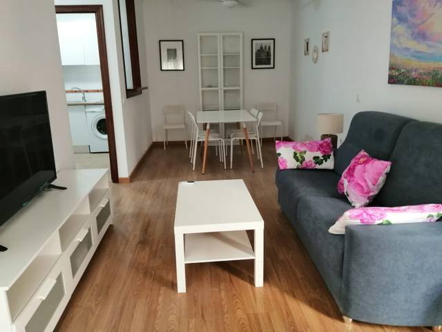 Piso en Alquiler en N/A en Centro - Calzada - Cabo Noval