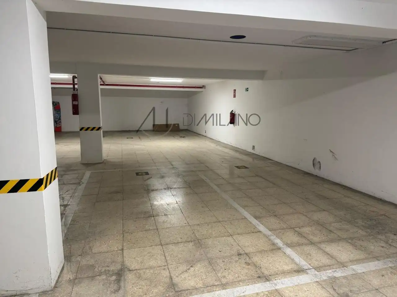 Aparcament de Edifici en venda en Soutomaior