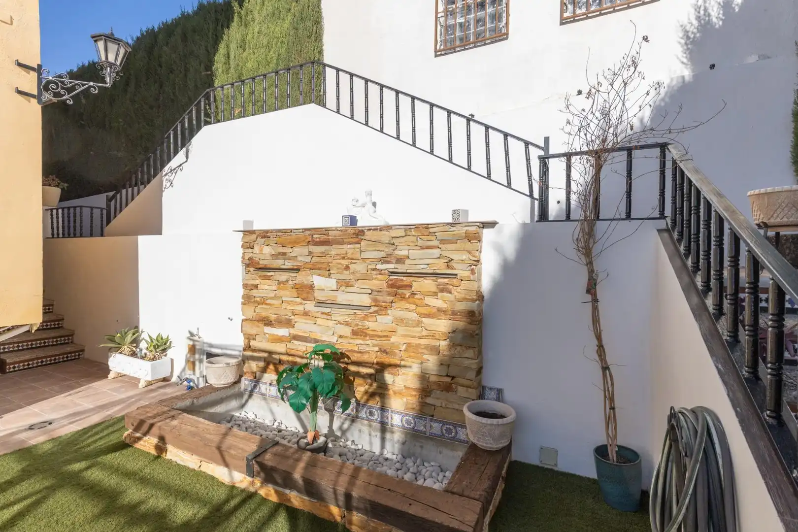 Terrassa de Casa o xalet en venda en Gójar amb Calefacció, Jardí privat i Terrassa