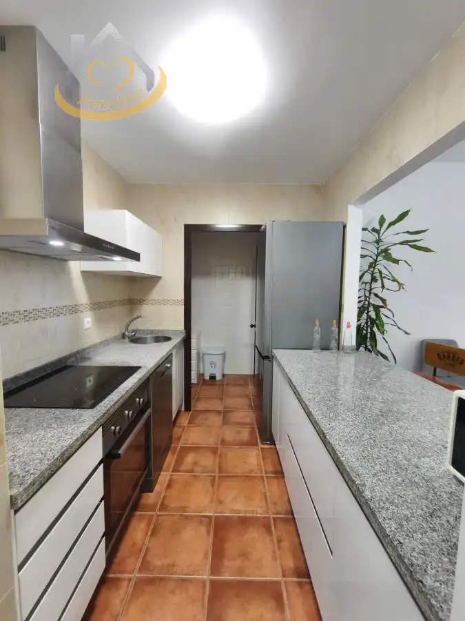 Cocina de Apartamento en venta en El Rompido con Aire acondicionado, Terraza y Amueblado