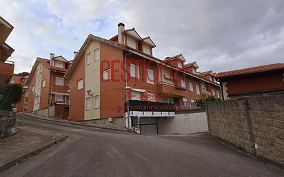 Vista exterior de Dúplex en venda en Arnuero amb Calefacció, Jardí privat i Terrassa