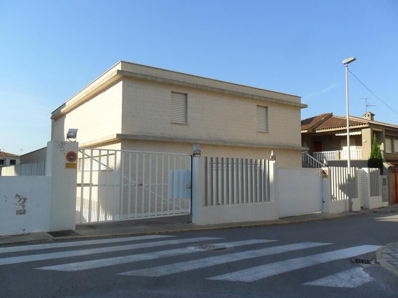 Exterior view of Garage for sale in Sueca