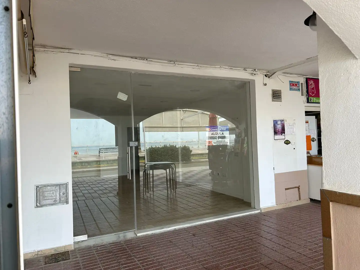 Locale commerciale in affitto a Paseo Marítimo 27, imagen 2