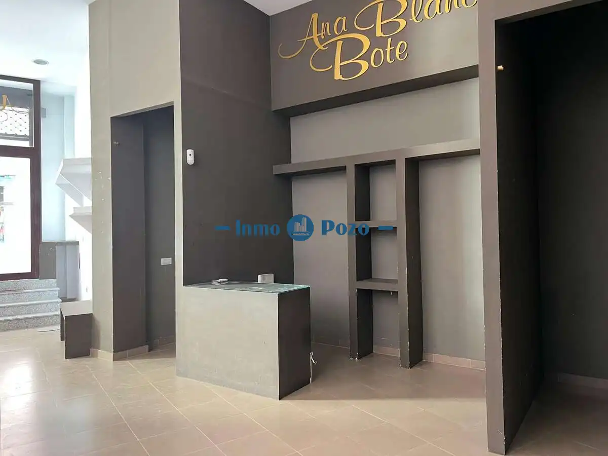 Local comercial en venda a Almendralejo, imagen 10