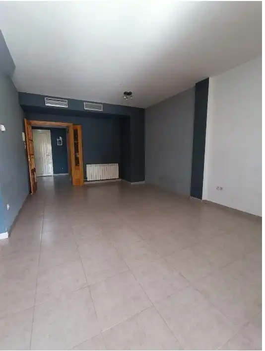 Casa adosada en venta en Alfajarín con Calefacción