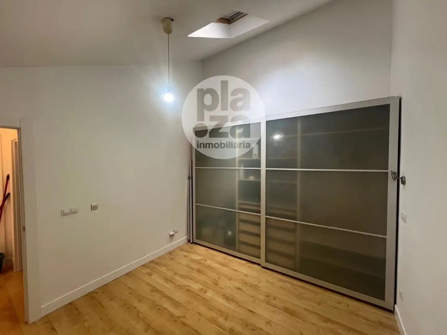 Flat for sale in Burgos  with Air Conditioner and Heating