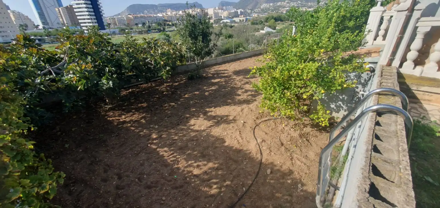 Chalet con terraza en venta en Marisol Park - Ortembach - Los Almendros, imagen 47