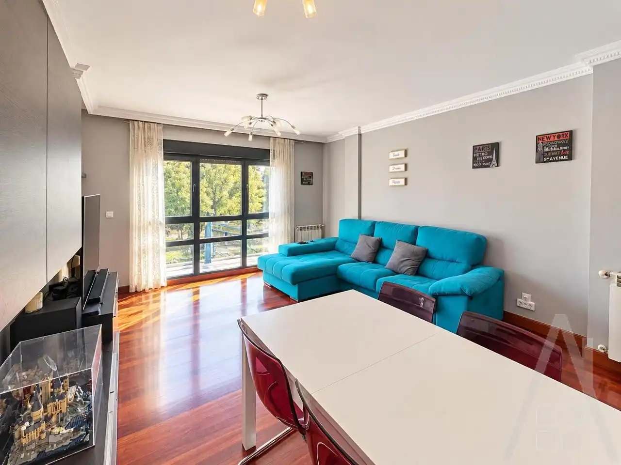 Attic for sale in Etxebarri, Bizkaia
