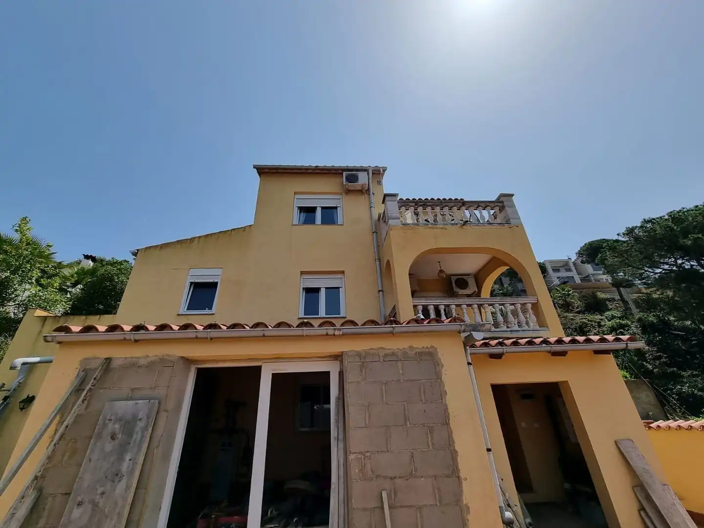 Vista exterior de Casa o chalet en venta en Lloret de Mar con Aire acondicionado, Calefacción y Jardín privado