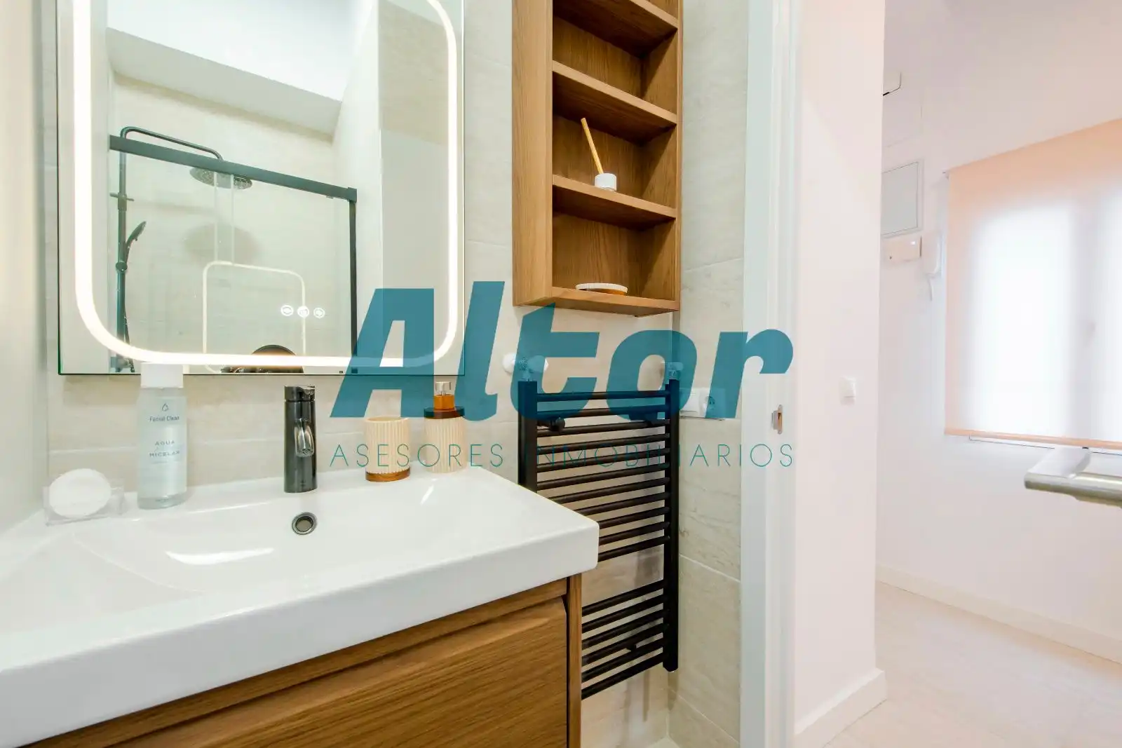 Attic for sale in GENERAL PERÓN, Cuatro Caminos - Azca