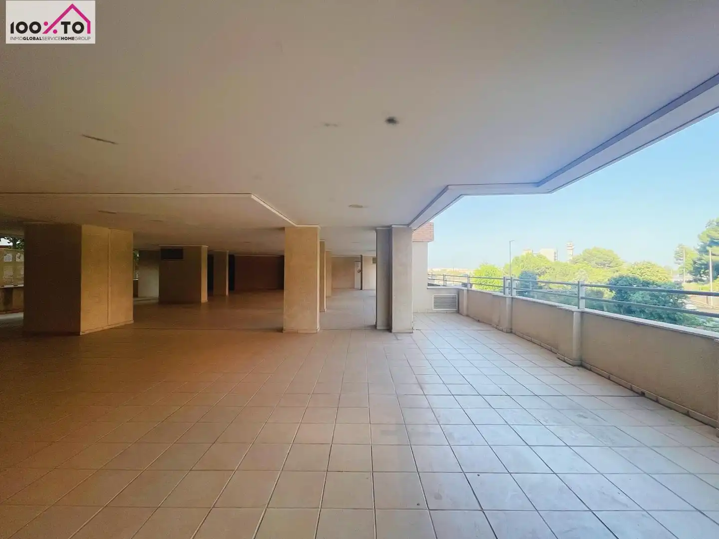 Terraza de Piso en venta en Paterna con Trastero y Balcón