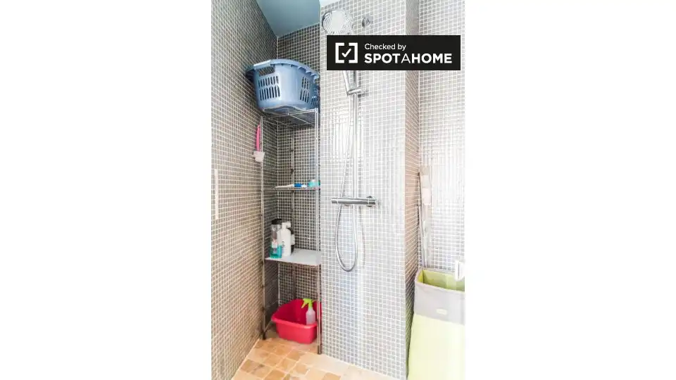 Flat with terrace to rent in L'Eixample, imagen 9