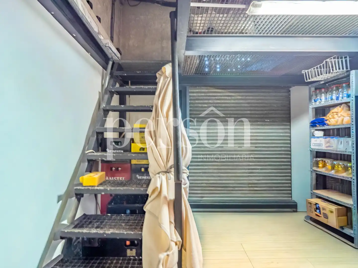 Business premises for transfer in L'Eixample, imagen 31
