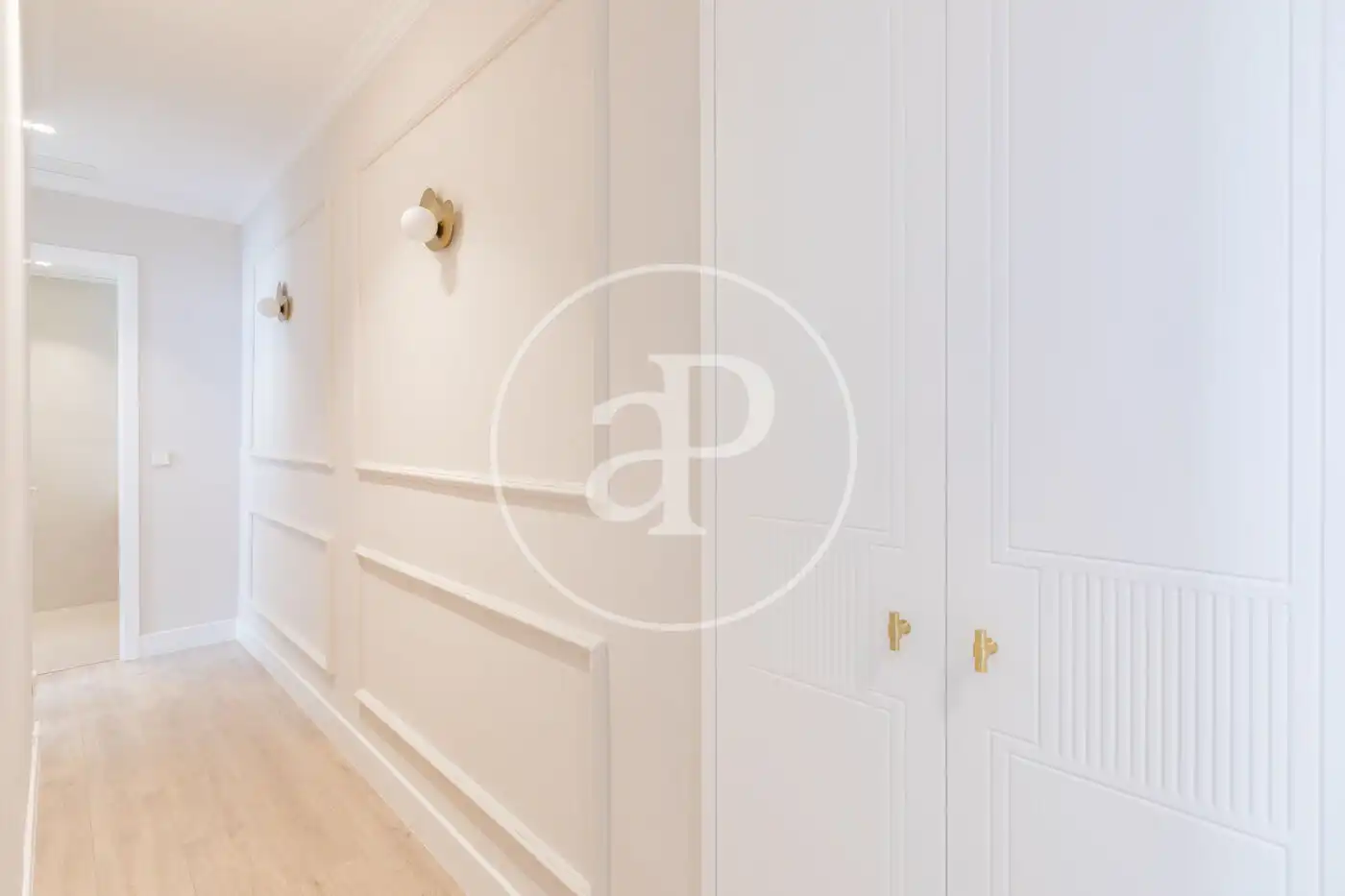 Flat for sale in Calle del Conde de Romanones, Embajadores - Lavapiés