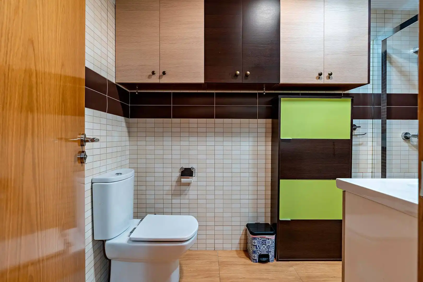 Bathroom of Flat for sale in Roquetas de Mar  with Air Conditioner, Terrace and Furnished