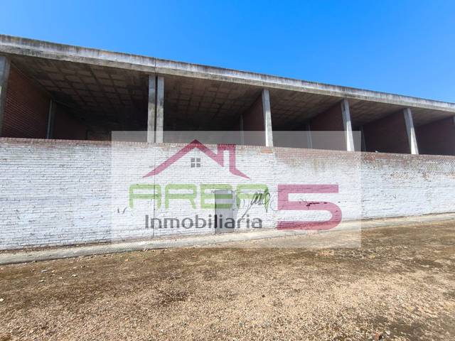 Edificio en Venta en Valdelacalzada
