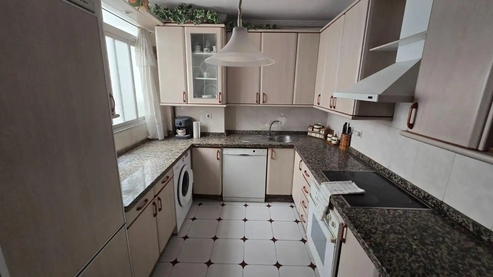 Kitchen of Apartments for sale in Marbella  with Air Conditioner, Terrace and Furnished