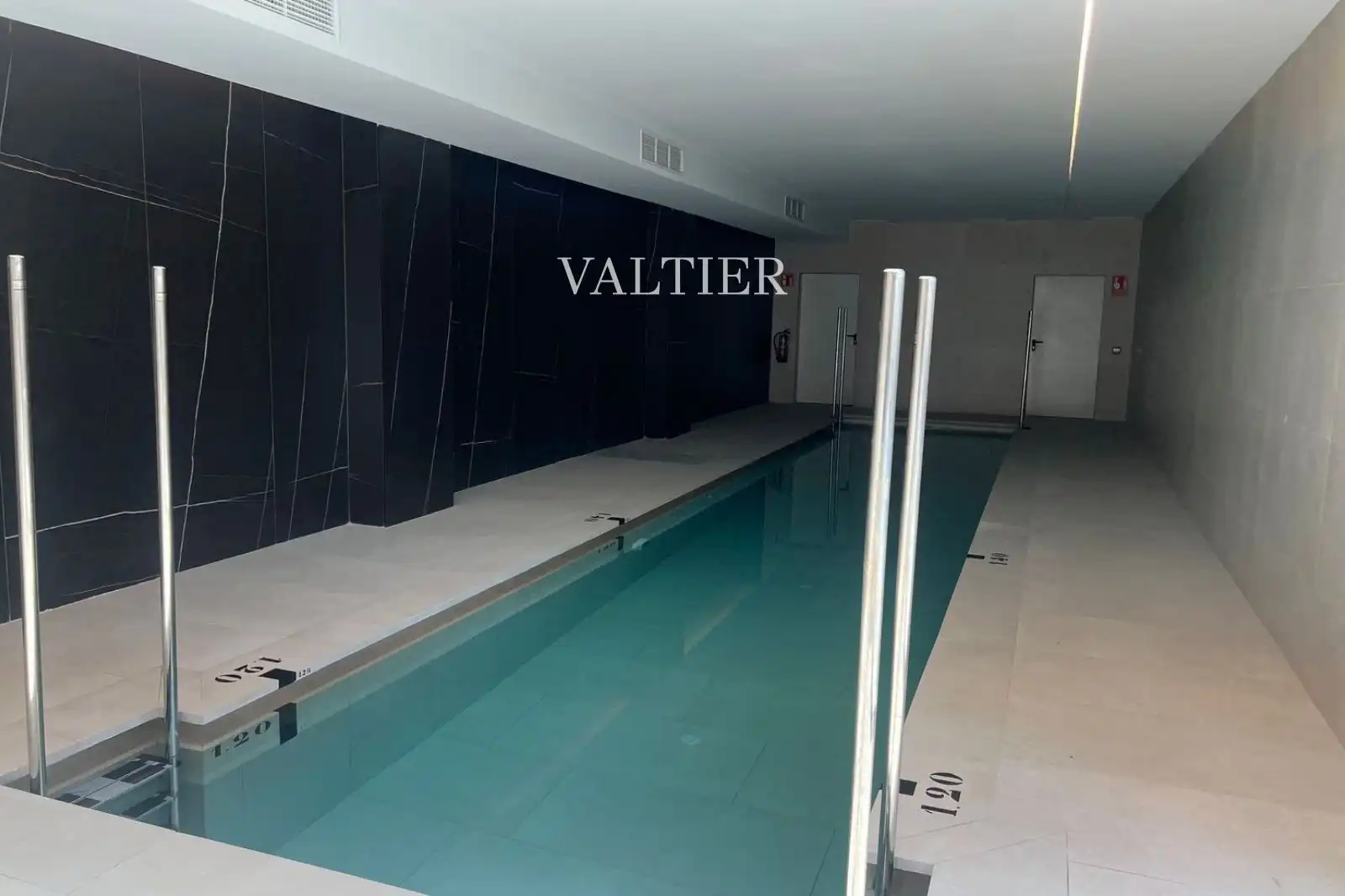 Piscina de Pis de lloguer en Madrid amb Terrassa, Traster i Piscina