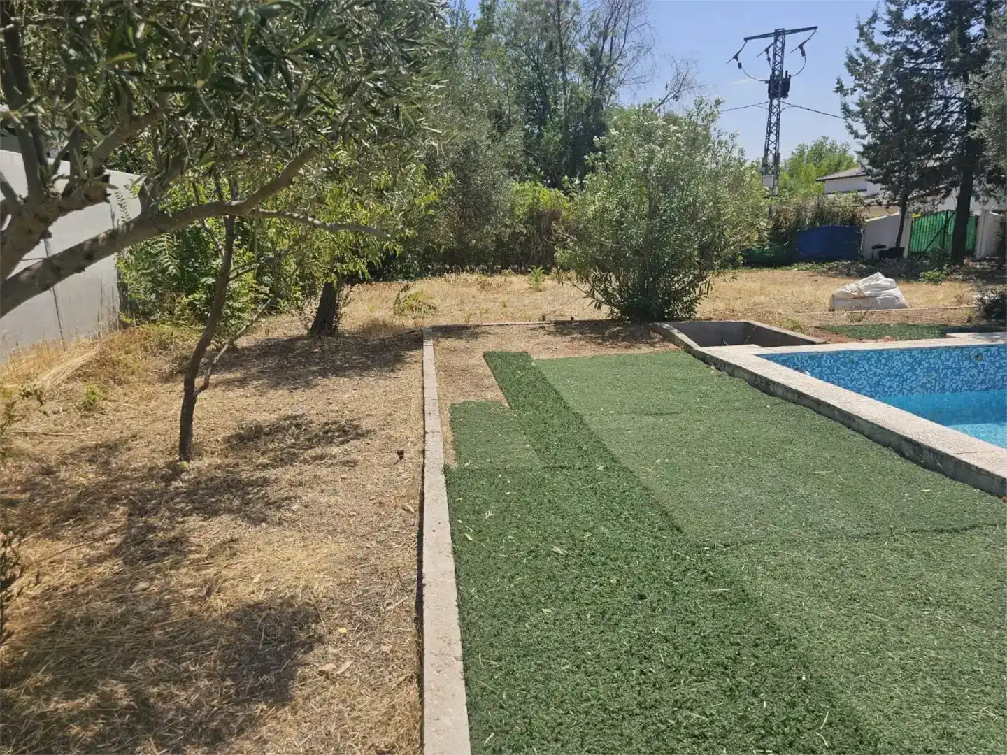 Flat for sale in Membrilla  with Private garden, Storage room and Swimming Pool