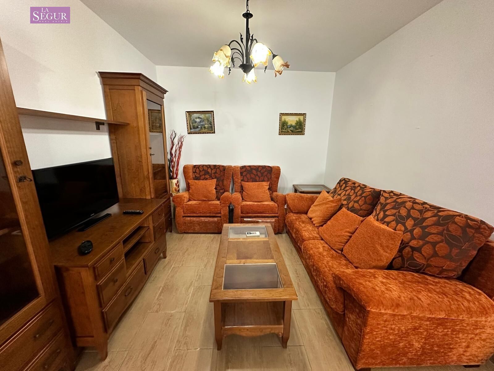 Living room of Planta baja for sale in Conil de la Frontera  with Air Conditioner