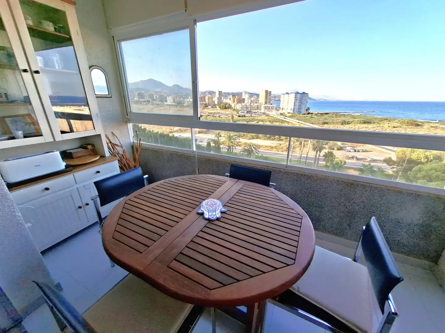Terrasse von Wohnungen zur Miete in El Campello mit Klimaanlage, Heizung und Möbliert
