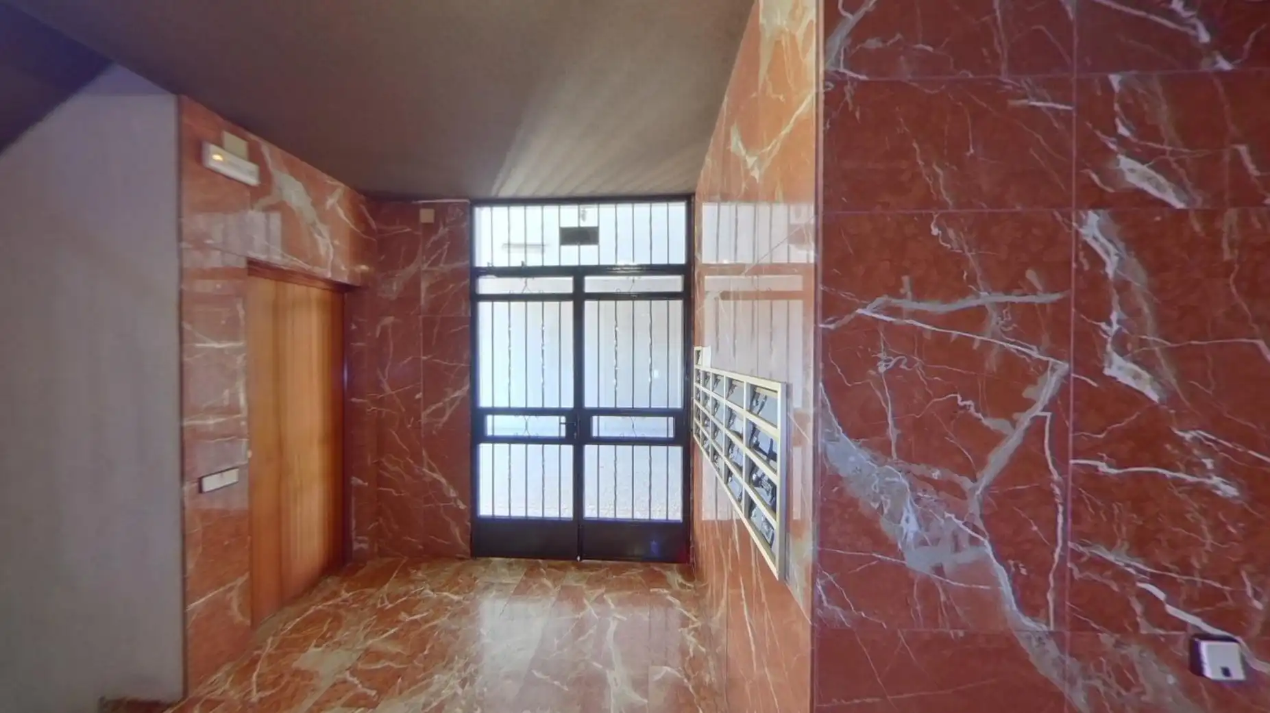 Piso en venta en Murcia con Balcón