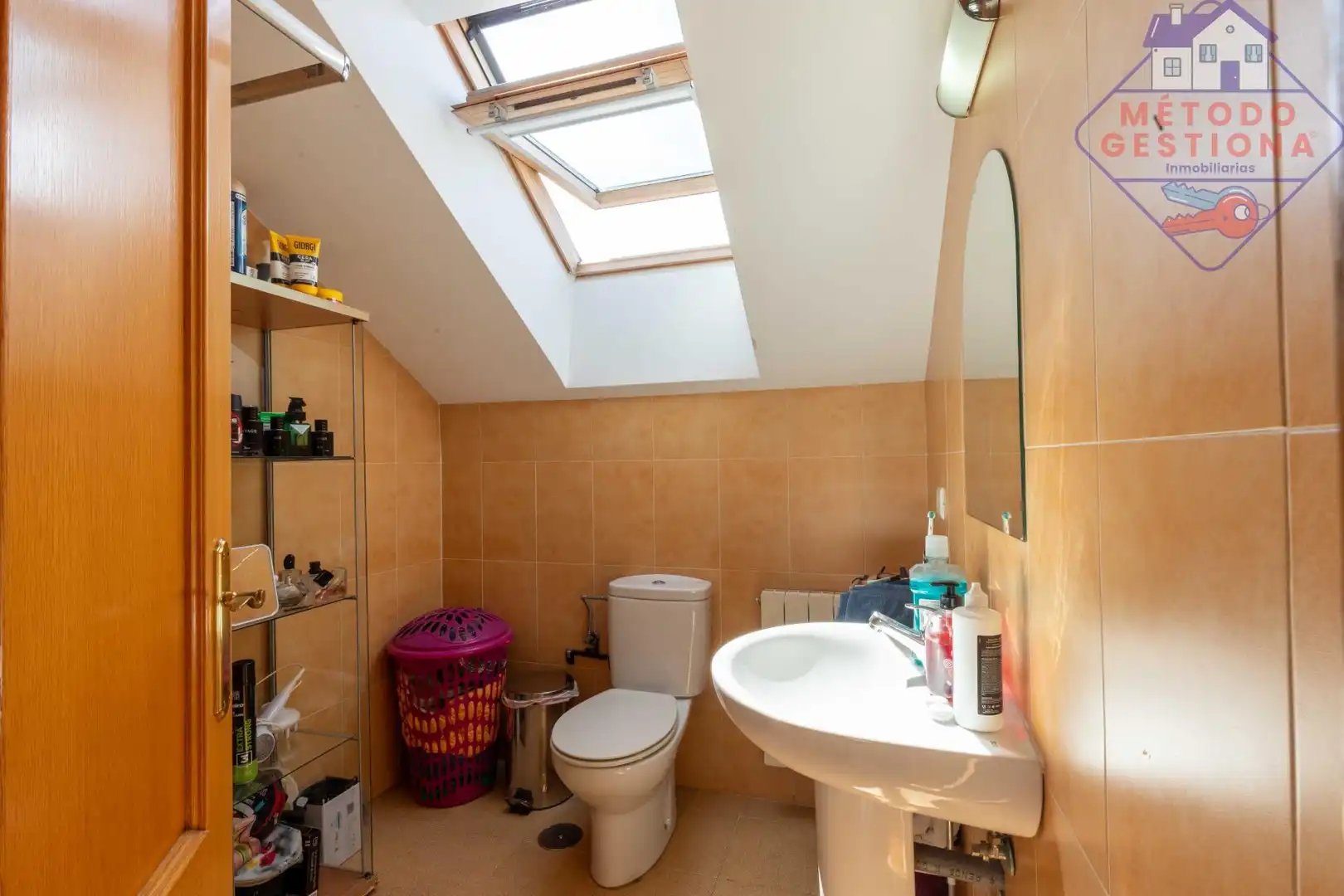 Badezimmer von Maisonette zum Verkauf in Miengo mit Heizung
