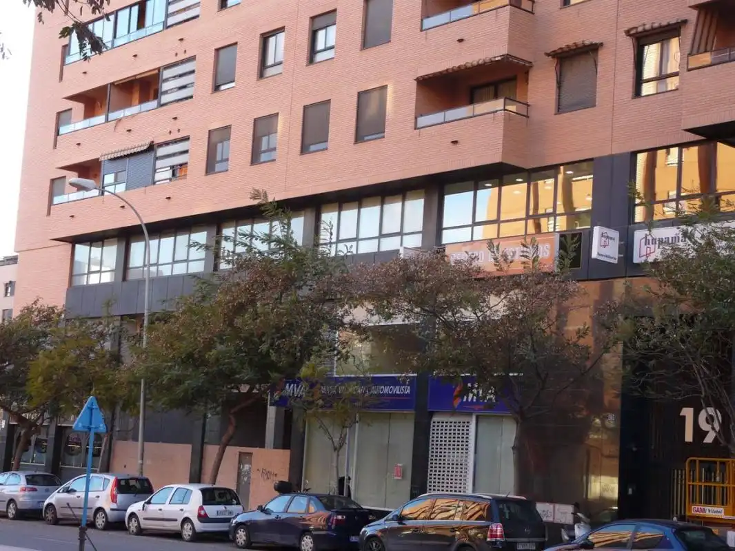 Ufficio in vendita a Calle Médico Vicente Reyes