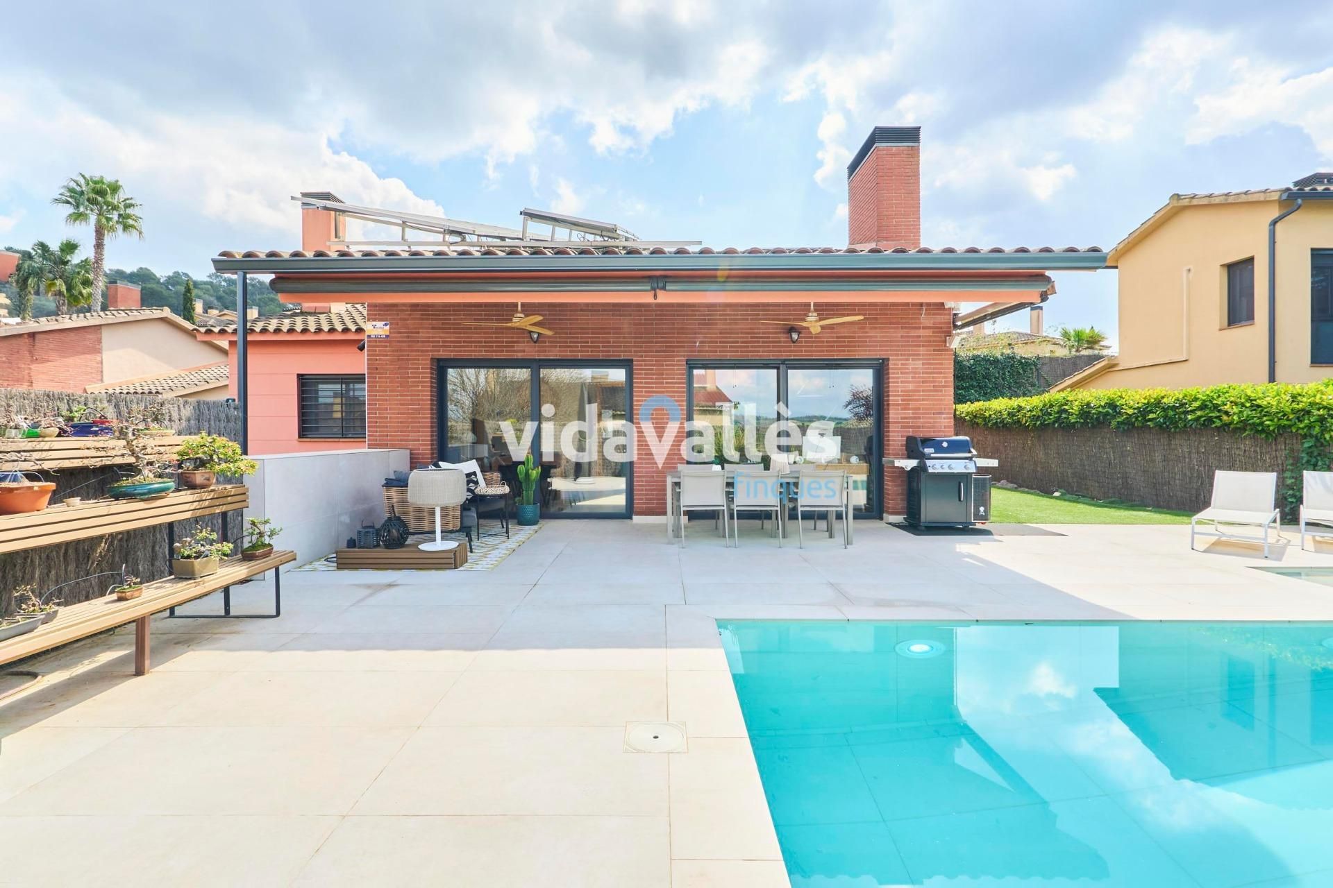 Casa o xalet en venda a La Roca del Vallès