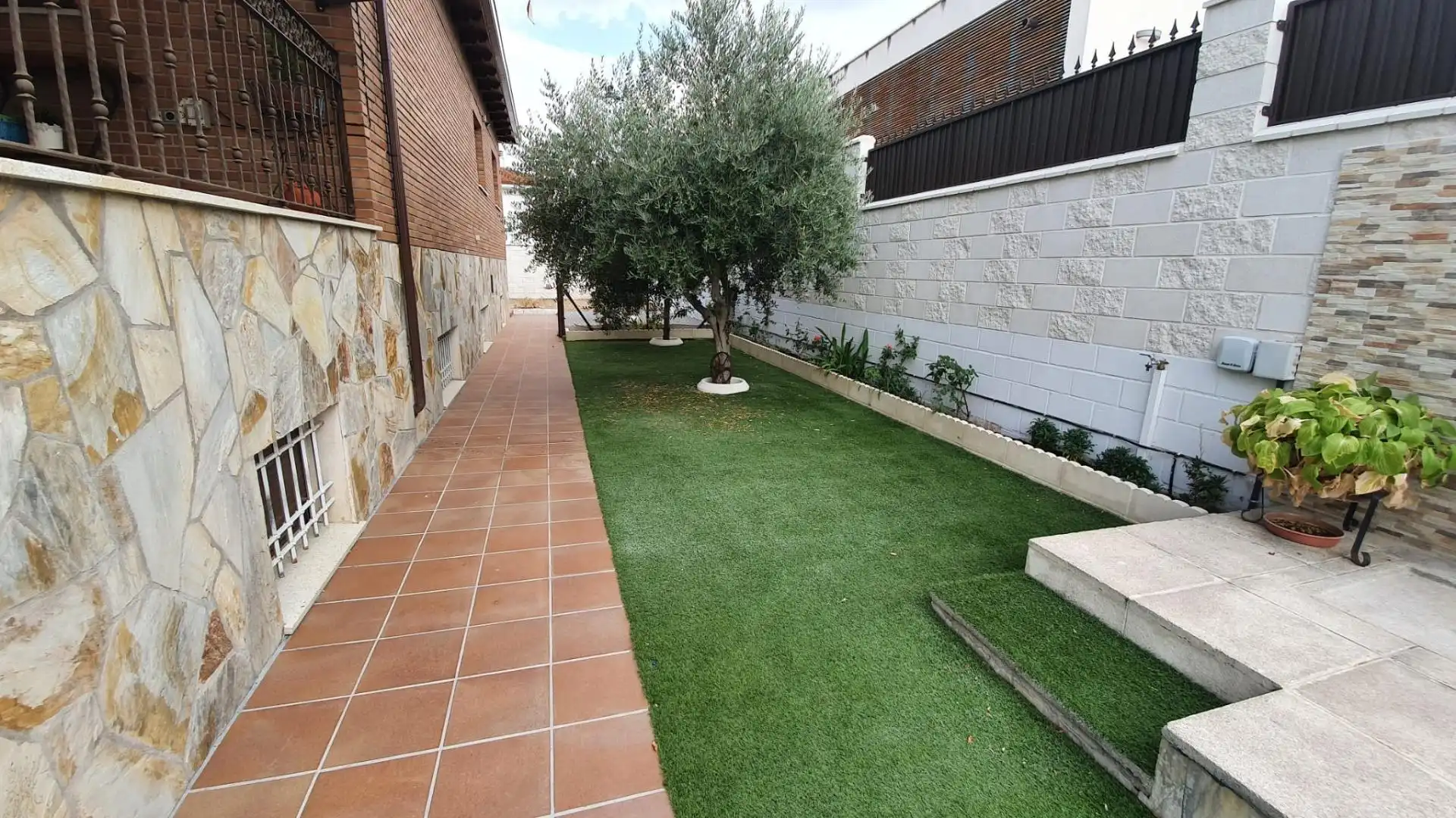Terraza de Casa o chalet en venta en Aldea del Fresno con Aire acondicionado, Calefacción y Terraza