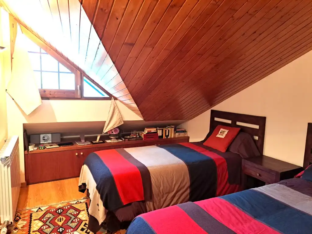 Habitación de Dúplex en venta en Alp con Calefacción, Trastero y Amueblado