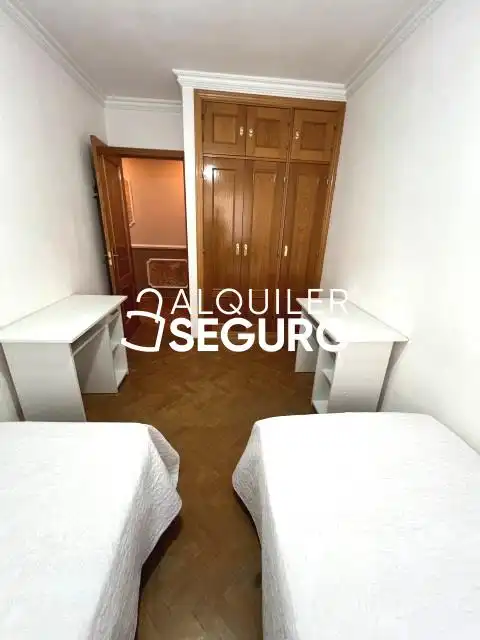 Bedroom of Flat for rent in Aranjuez  with Air Conditioner, Heating and Furnished