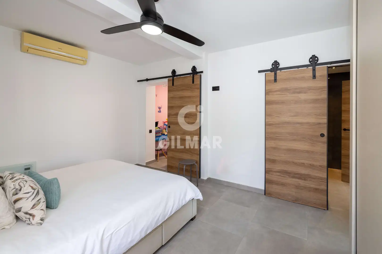 Dormitori de Casa o xalet en venda en Benalmádena amb Jardí privat i Piscina