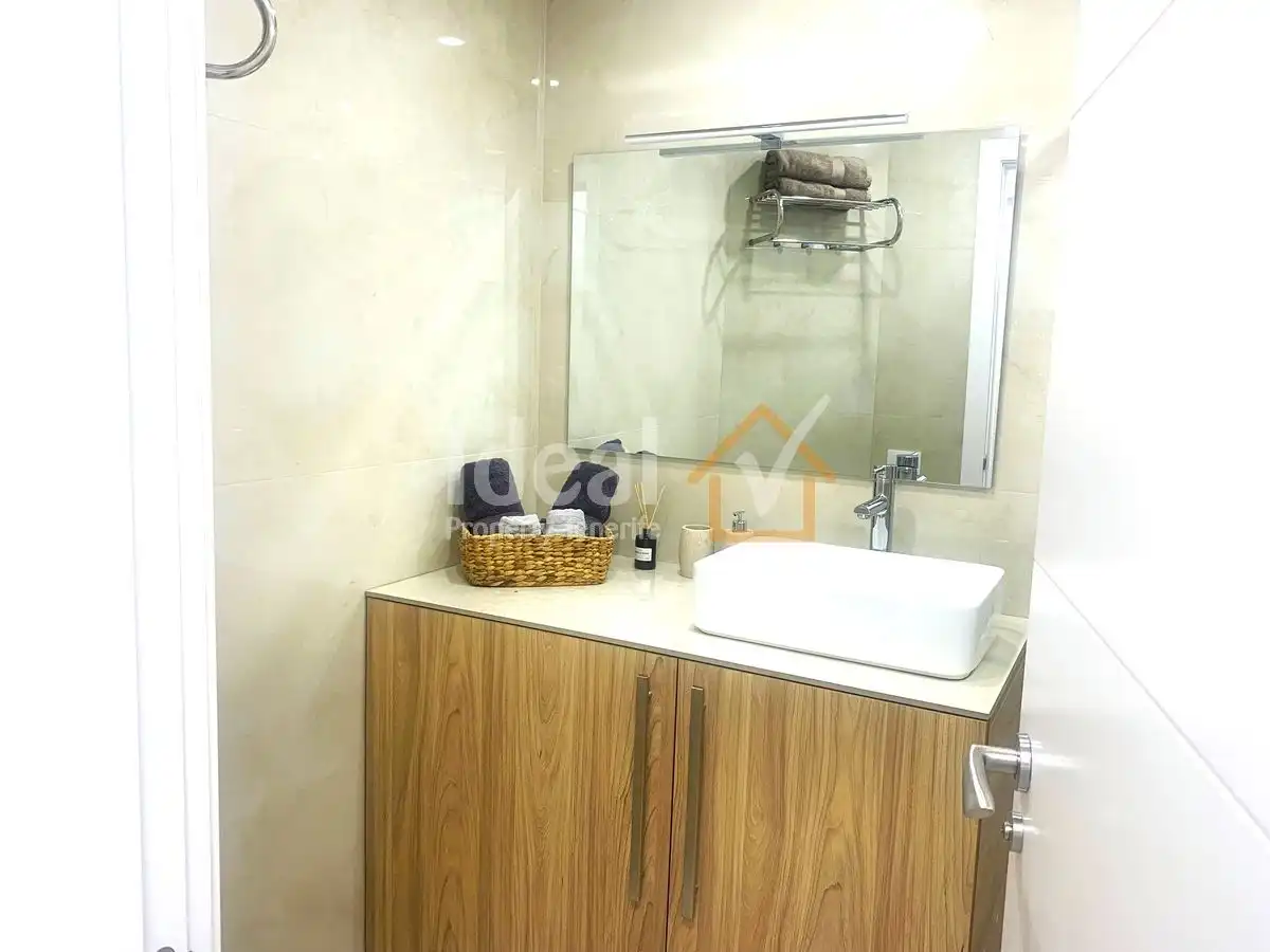 Baño de Estudio en venta en Adeje con Aire acondicionado, Terraza y Amueblado