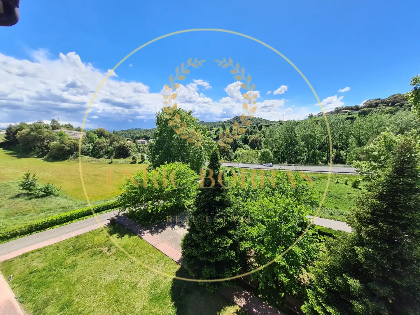 Dúplex en venta en Berga con Calefacción, Terraza y Trastero