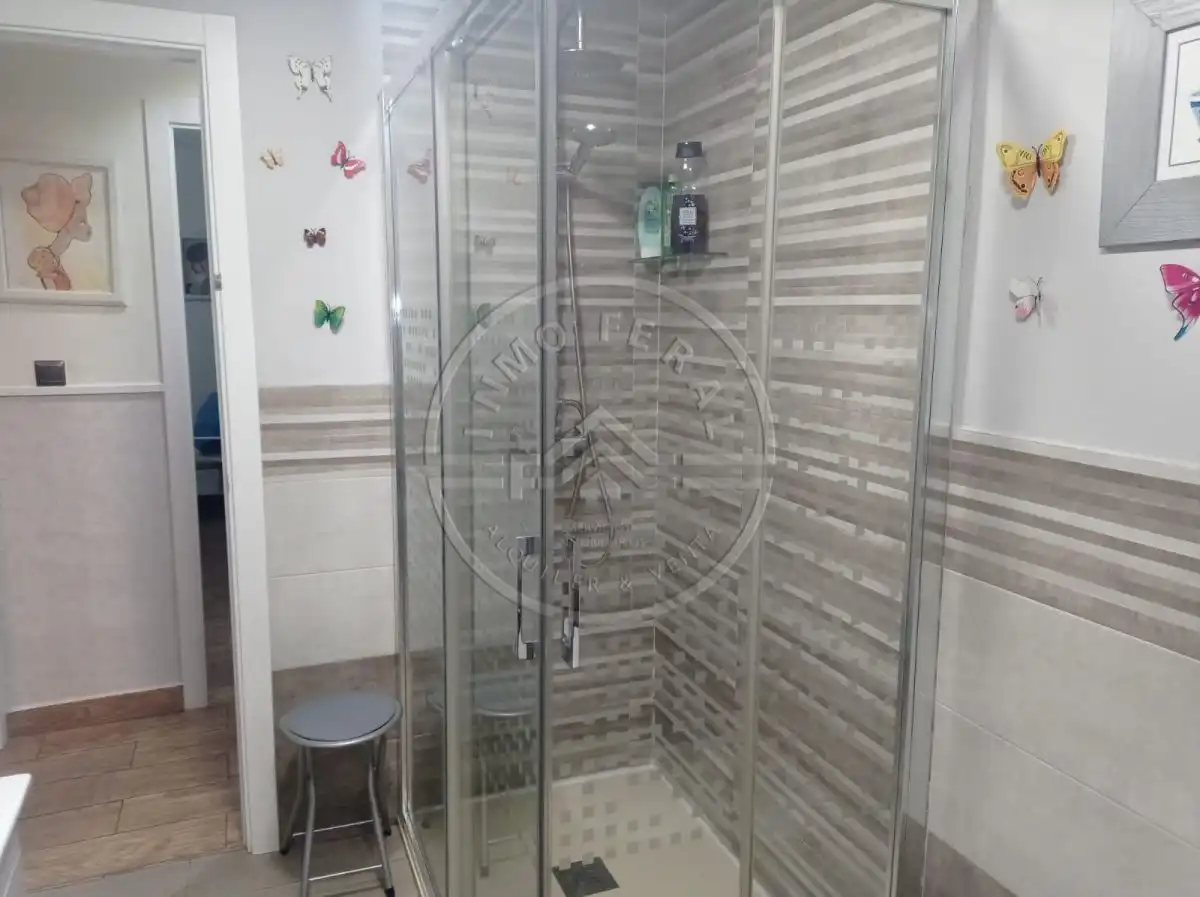 Bany de Pis en venda en Écija amb Aire condicionat, Calefacció i Balcó