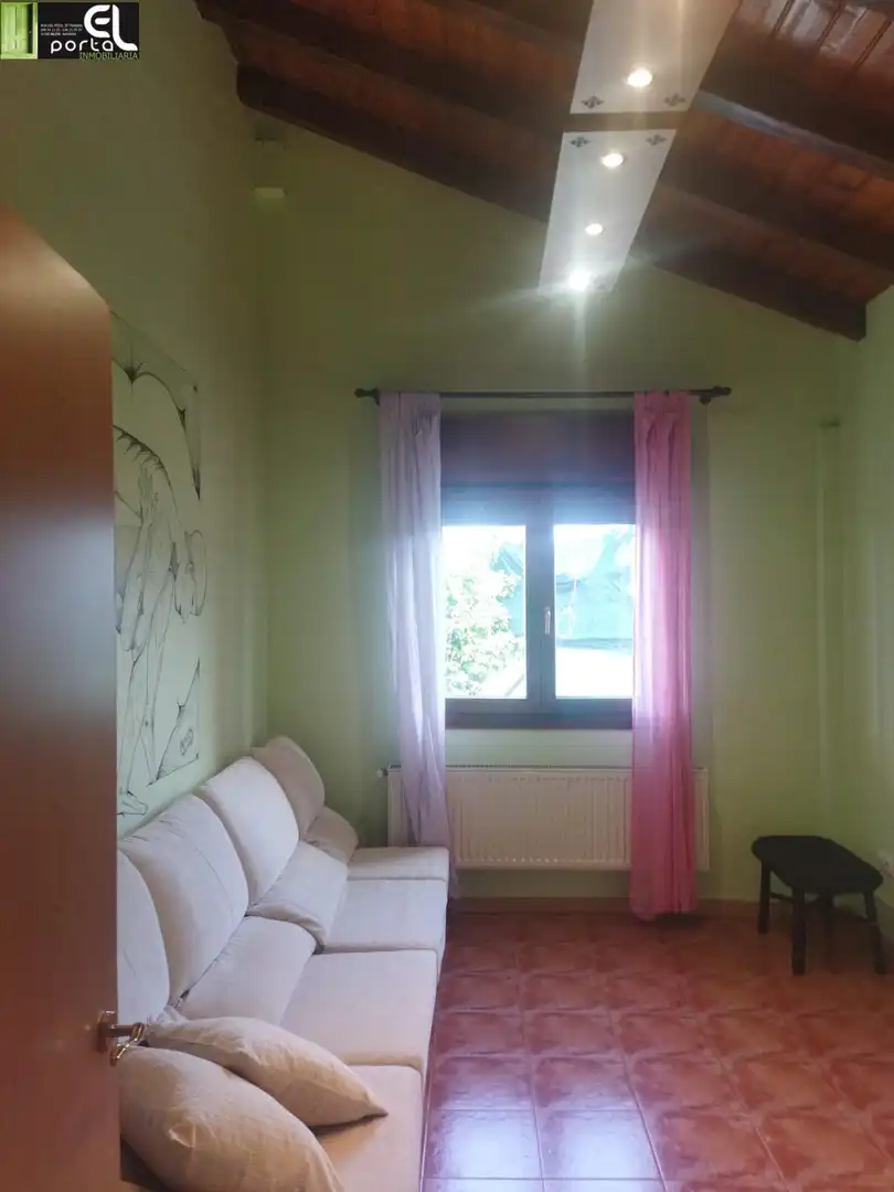 Habitación de Casa o chalet en venta en San Martín de Unx con Aire acondicionado, Piscina y Amueblado