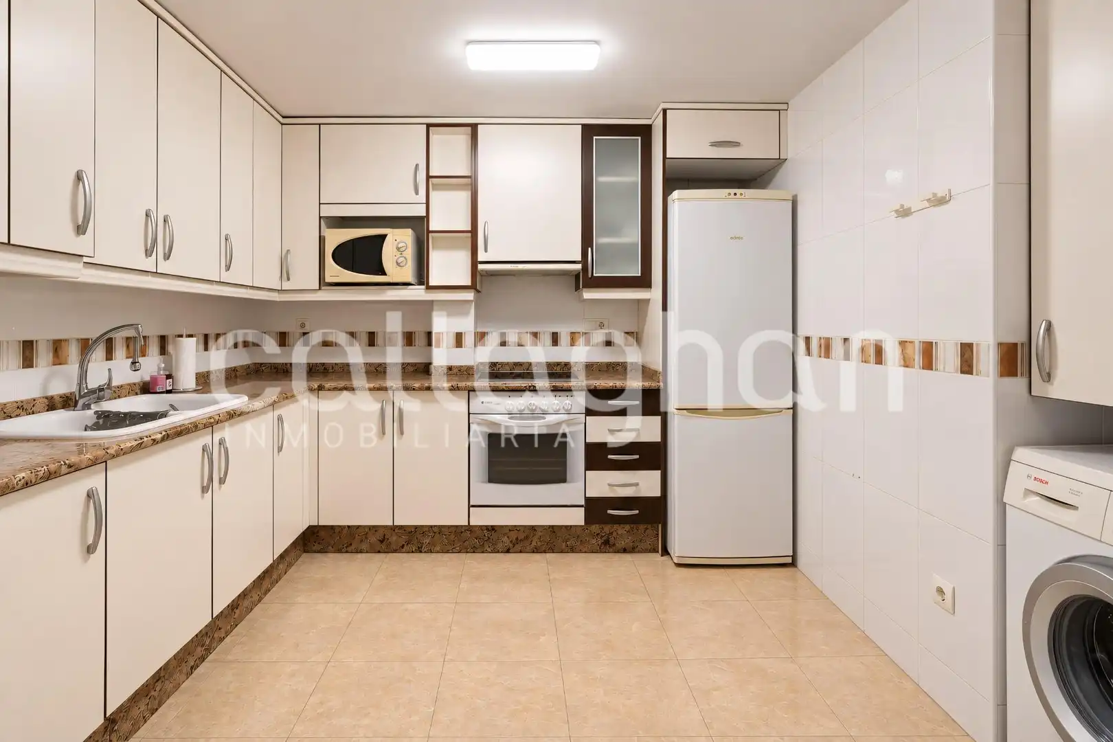 Piso con ascensor en venta en Sur, imagen 5