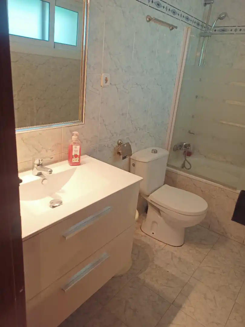 Penthouse with lift to rent in Calle Sancha de Lara, imagen 8
